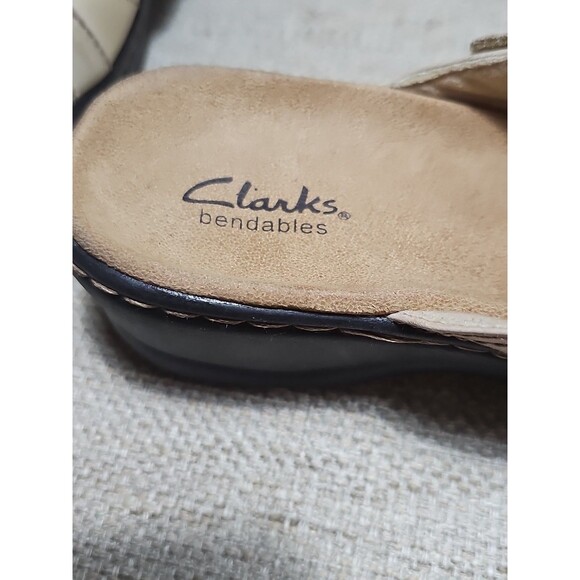 Clarks Bendables 65567 Shoes Women's Size US 7.5M Leather Slides Wedge Sandals - Picture 8 of 15
